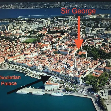 Sir George Luxury * Σπλιτ