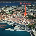 Sir George Luxury * Split